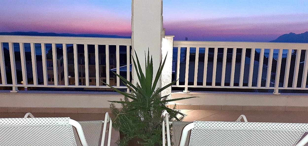 Apartments Villa Bonaca Baška Voda Habitación foto