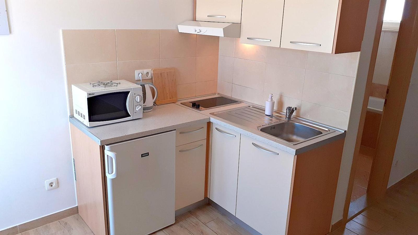 Apartments Villa Bonaca Baška Voda Habitación foto