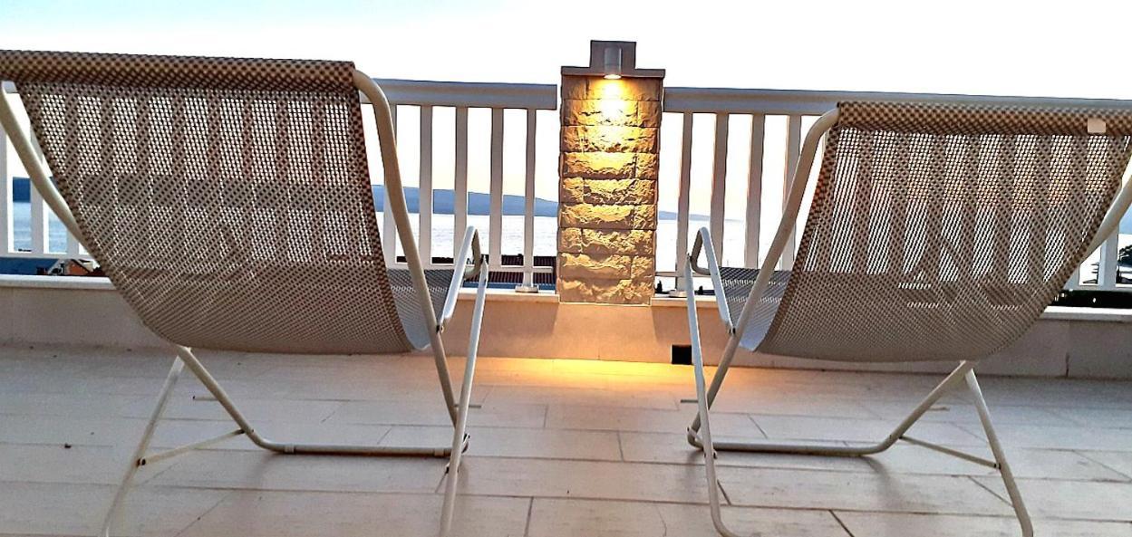 Apartments Villa Bonaca Baška Voda Habitación foto