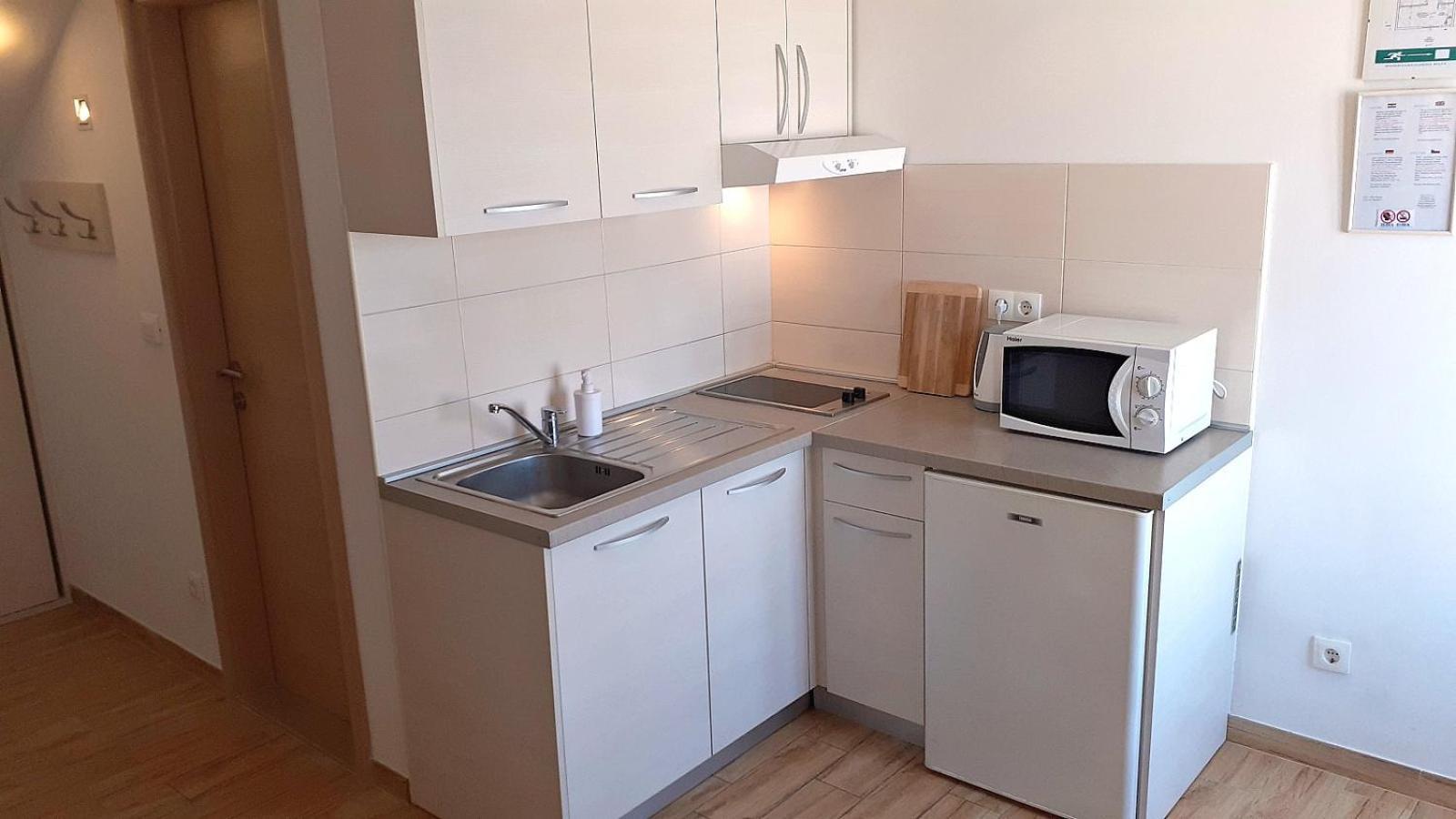 Apartments Villa Bonaca Baška Voda Habitación foto